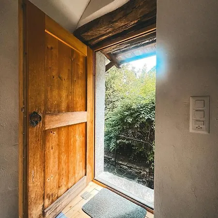 Di Sotto, House&breakfast Bed & Breakfast Muralto